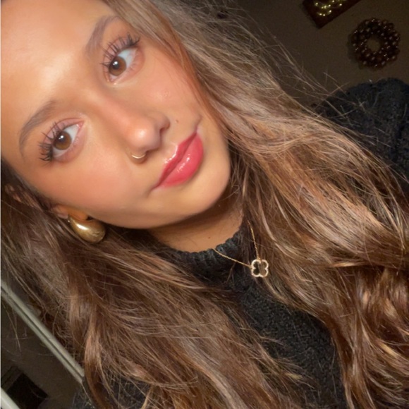 Meet your Posher, Jasmine - Picture 1 of 1